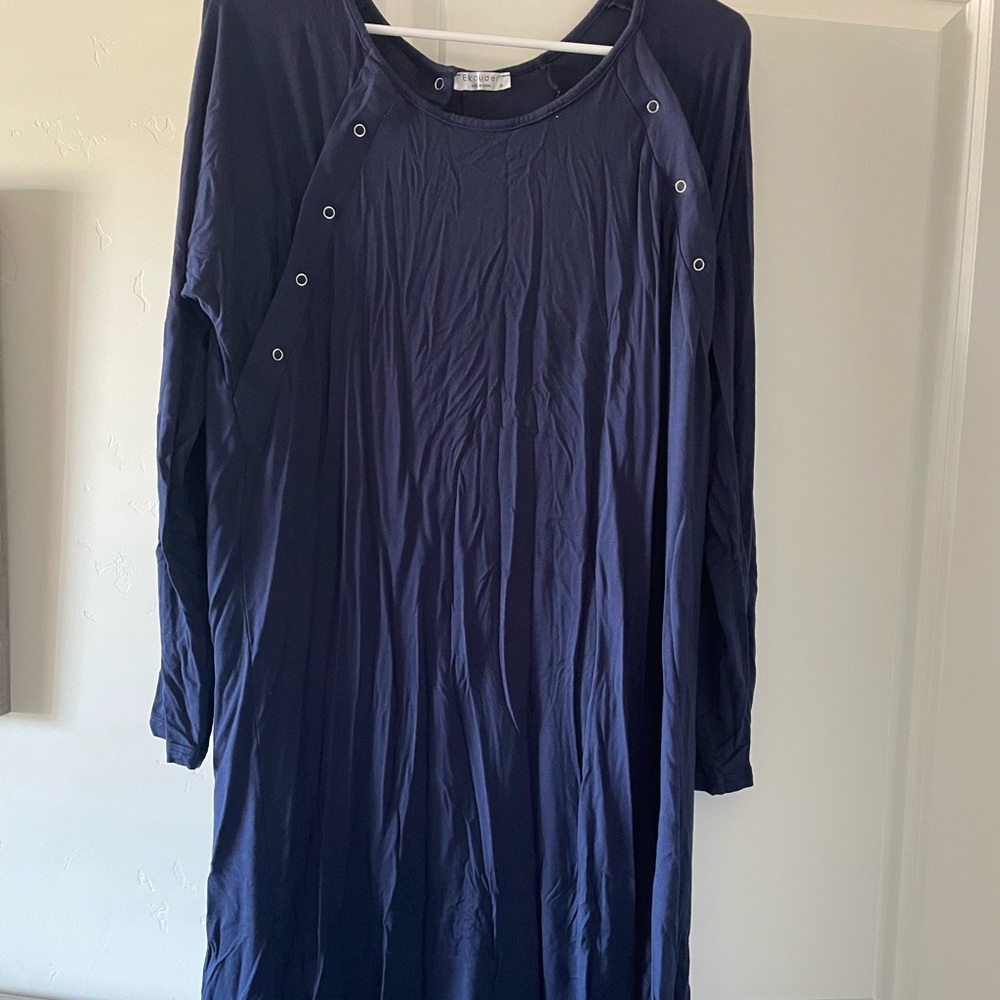 Gown for postpartum